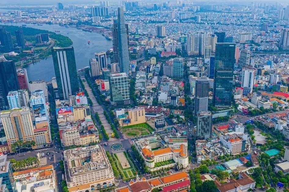 ADB nâng dự báo tăng trưởng GDP Việt Nam