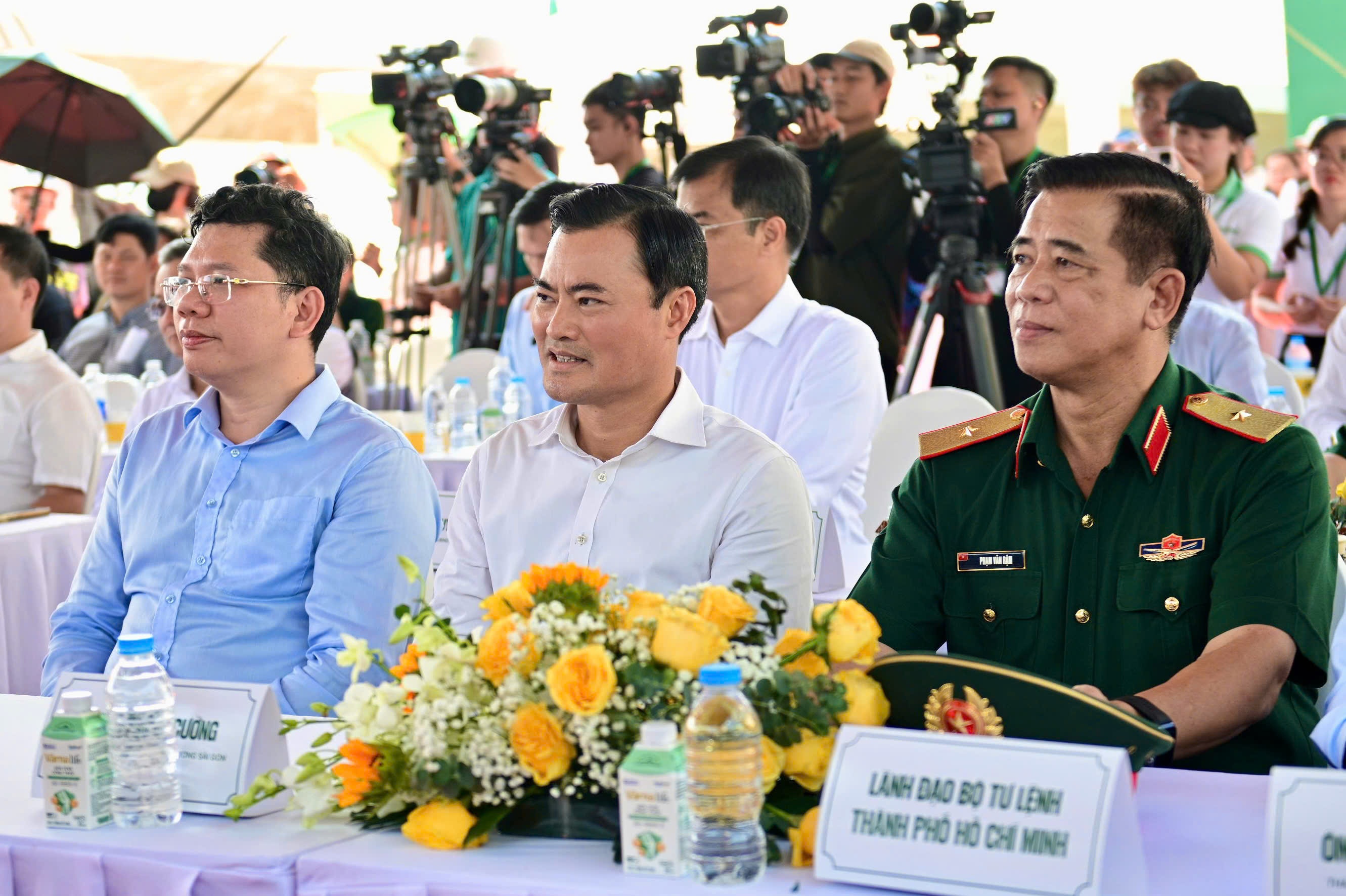 cầu đi bộ ảnh 3