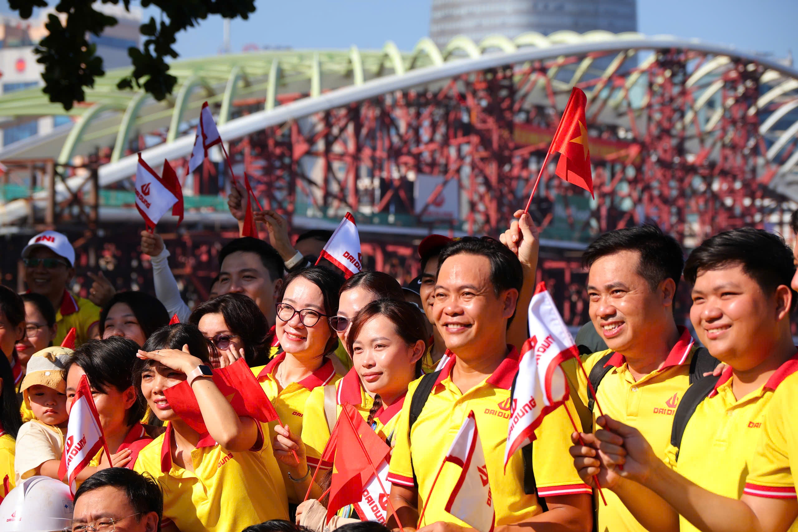 cầu đi bộ ảnh 10