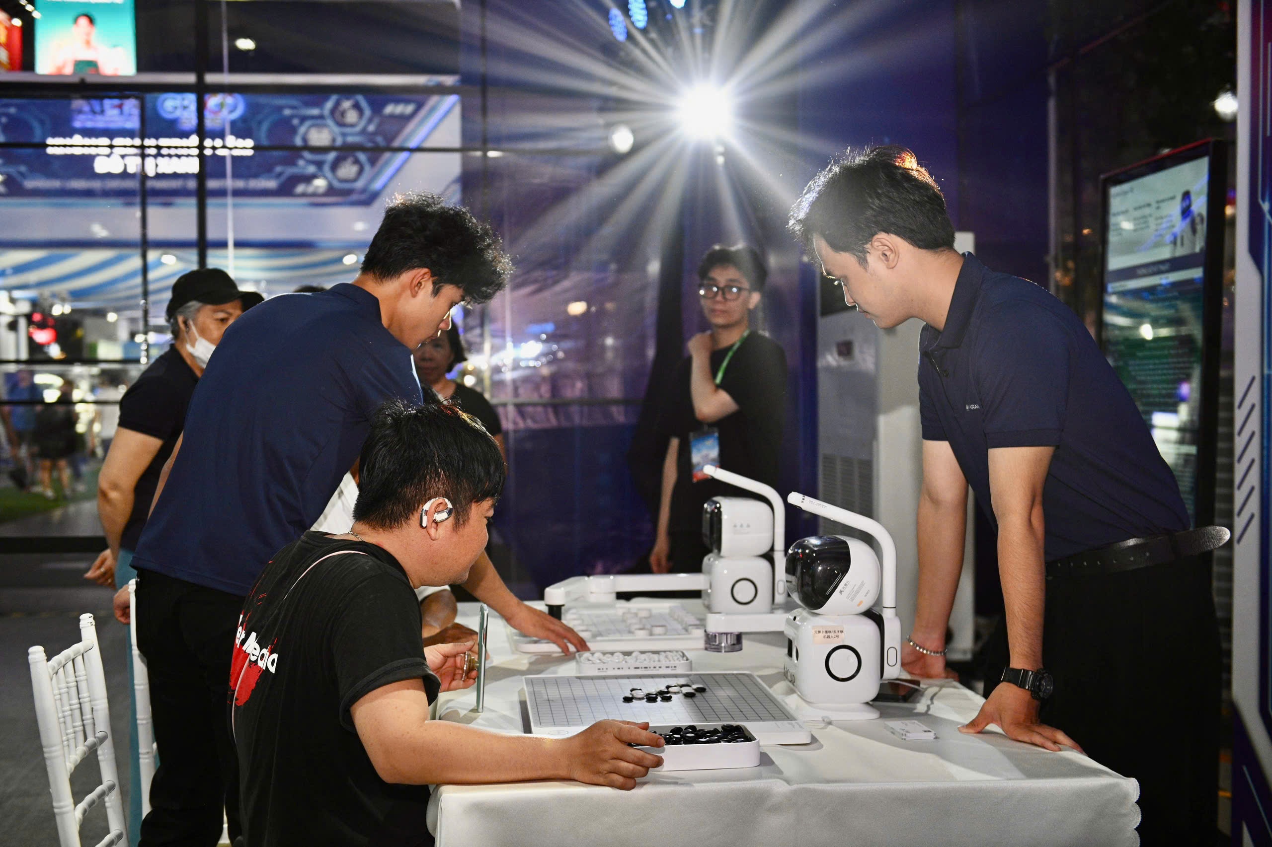 robot ảnh 7