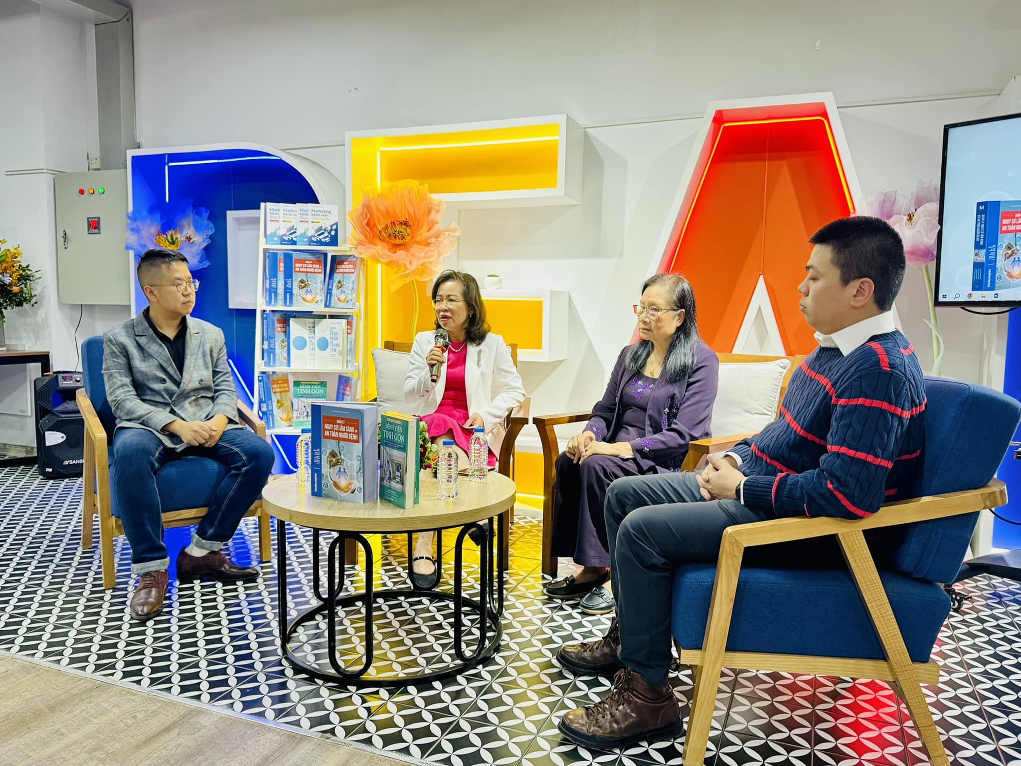 sach ve suc khoe anh 2