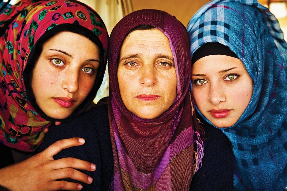 Qua 3 the he, phu nu A Rap co thay doi so phan tren dat My? hinh anh