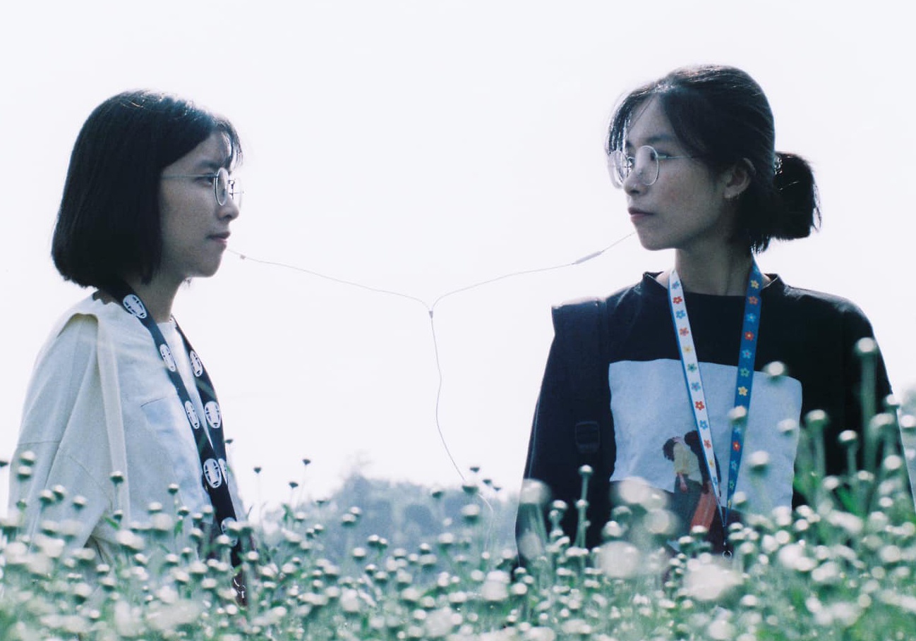 Yeu dung nguoi la tinh yeu, yeu sai nguoi la tuoi tre hinh anh