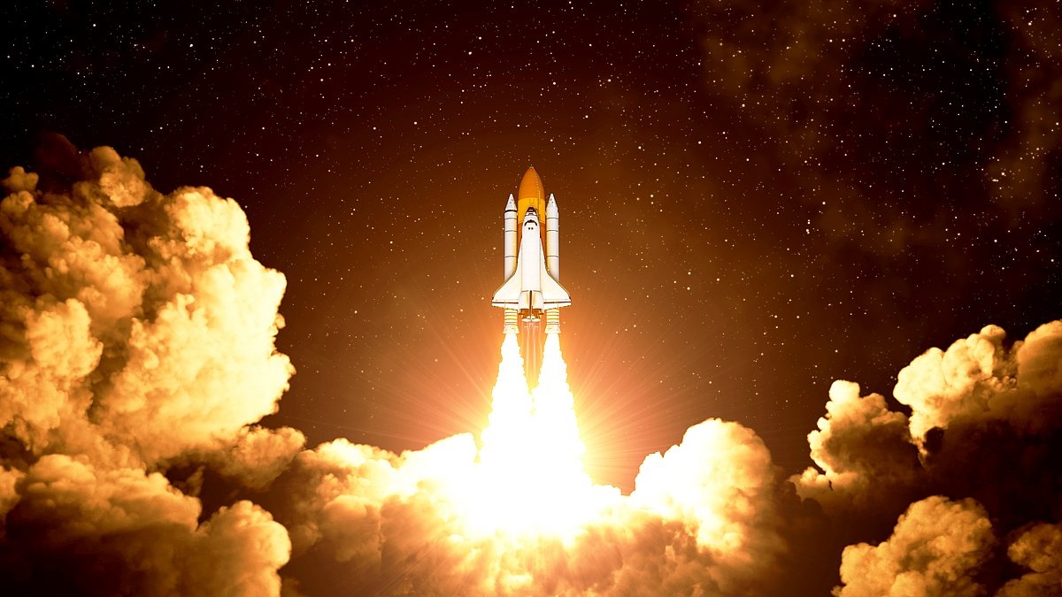 Tuong lai nao cho hoat dong chinh phuc khong gian cua nhan loai? hinh anh