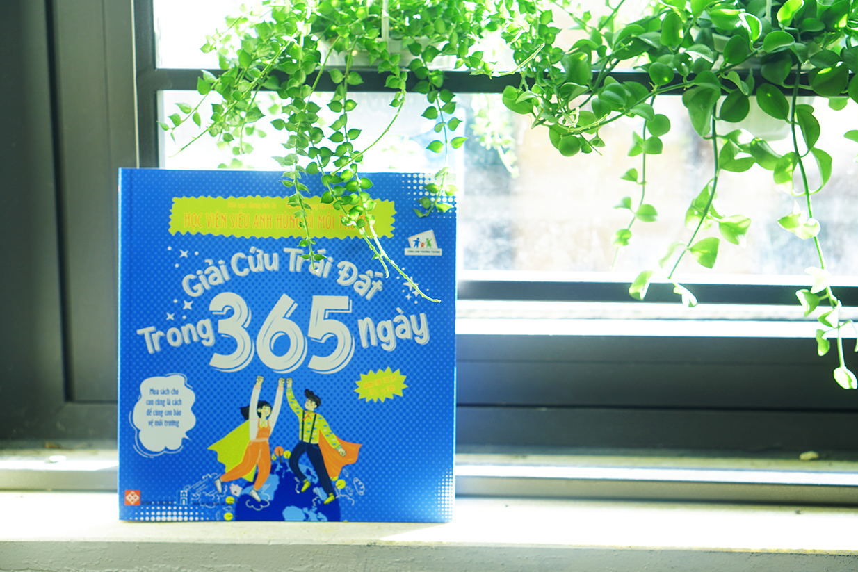 'Giai cuu Trai Dat trong 365 ngay' hinh anh
