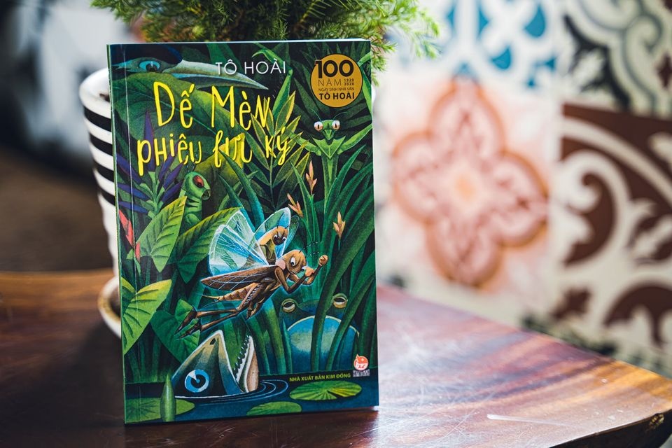 Ky niem 100 nam ngay sinh nha van To Hoai anh 4