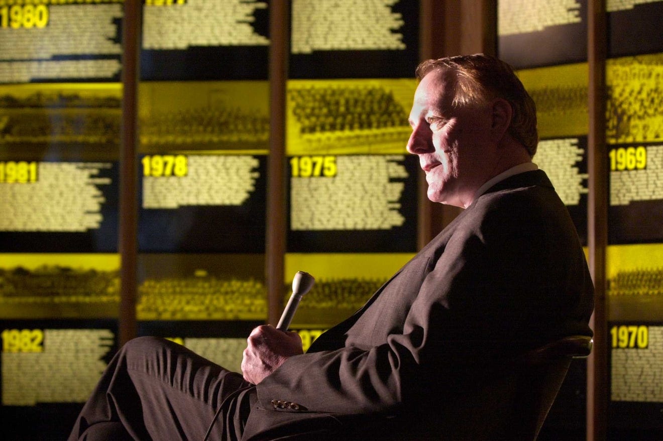 Tac gia 'Forrest Gump' qua doi o tuoi 77 hinh anh