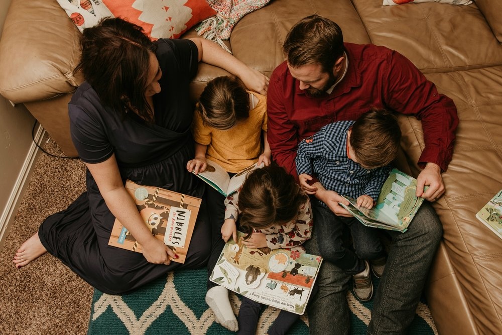 Sach thuc hien giao duc som anh 1