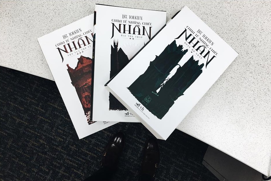 100 tieu thuyet gia tuong hay nhat moi thoi dai hinh anh