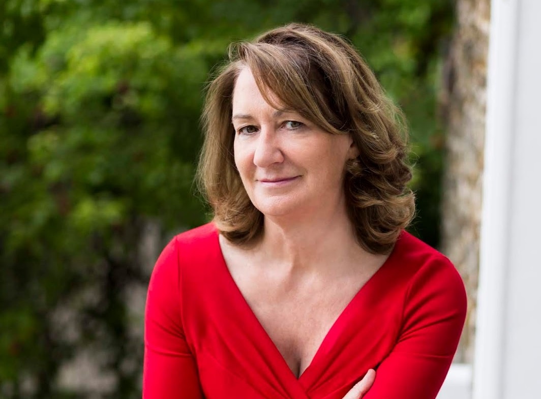 Review sach Sau canh cua dong anh 2