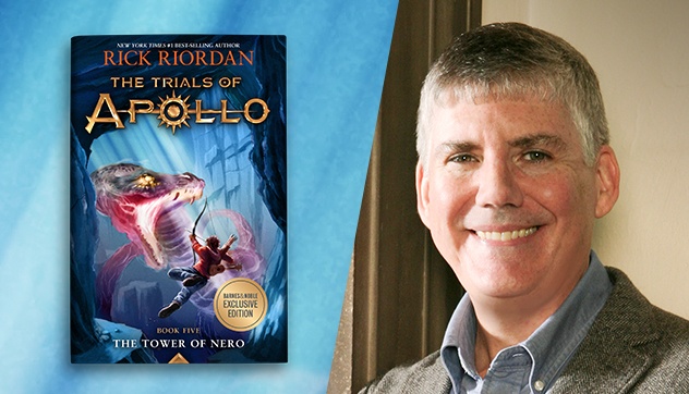 Nha van thang Goodreads Choice Awards suot 10 nam lien hinh anh