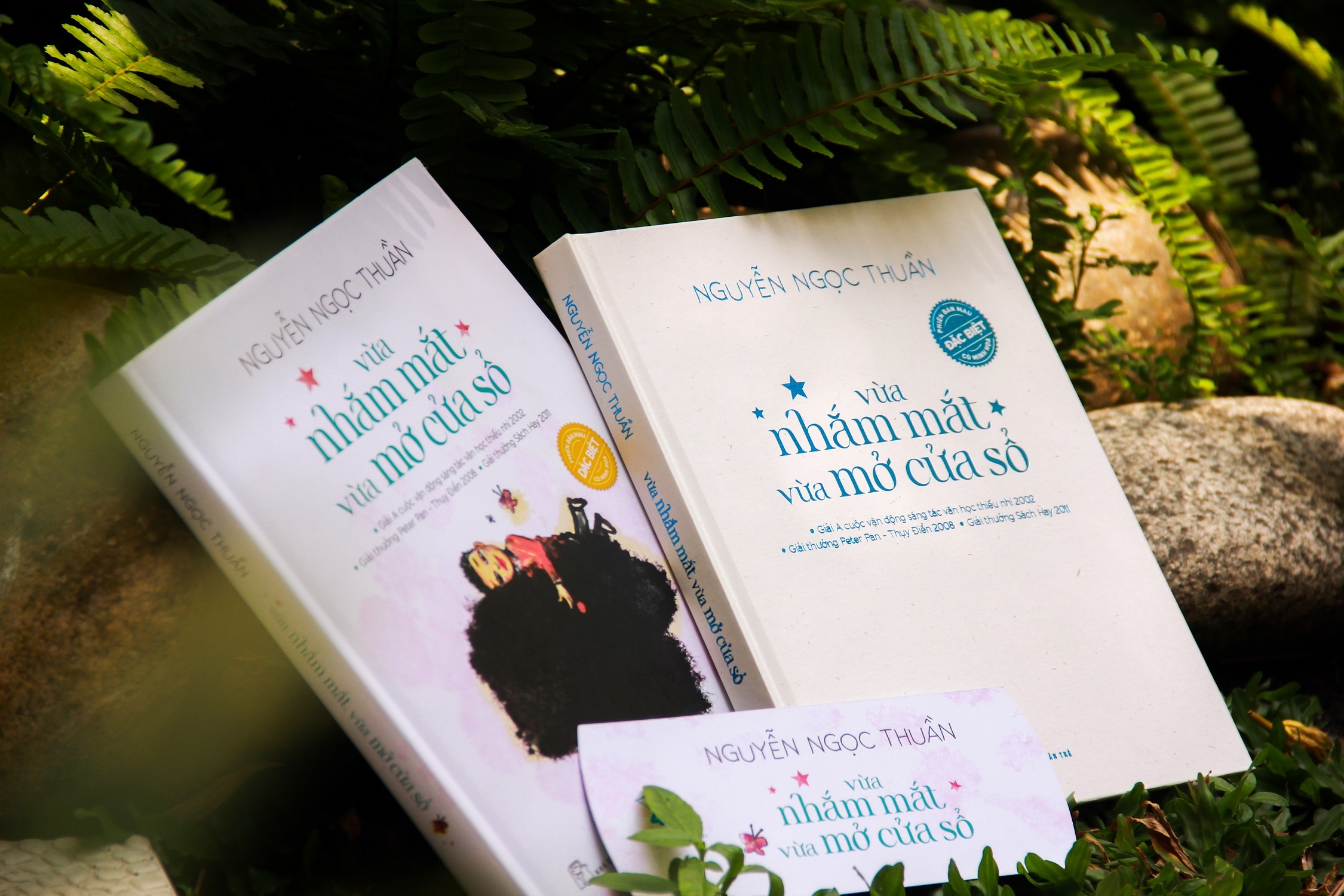 Sach Vua nham mat vua mo cua so dac biet anh 2