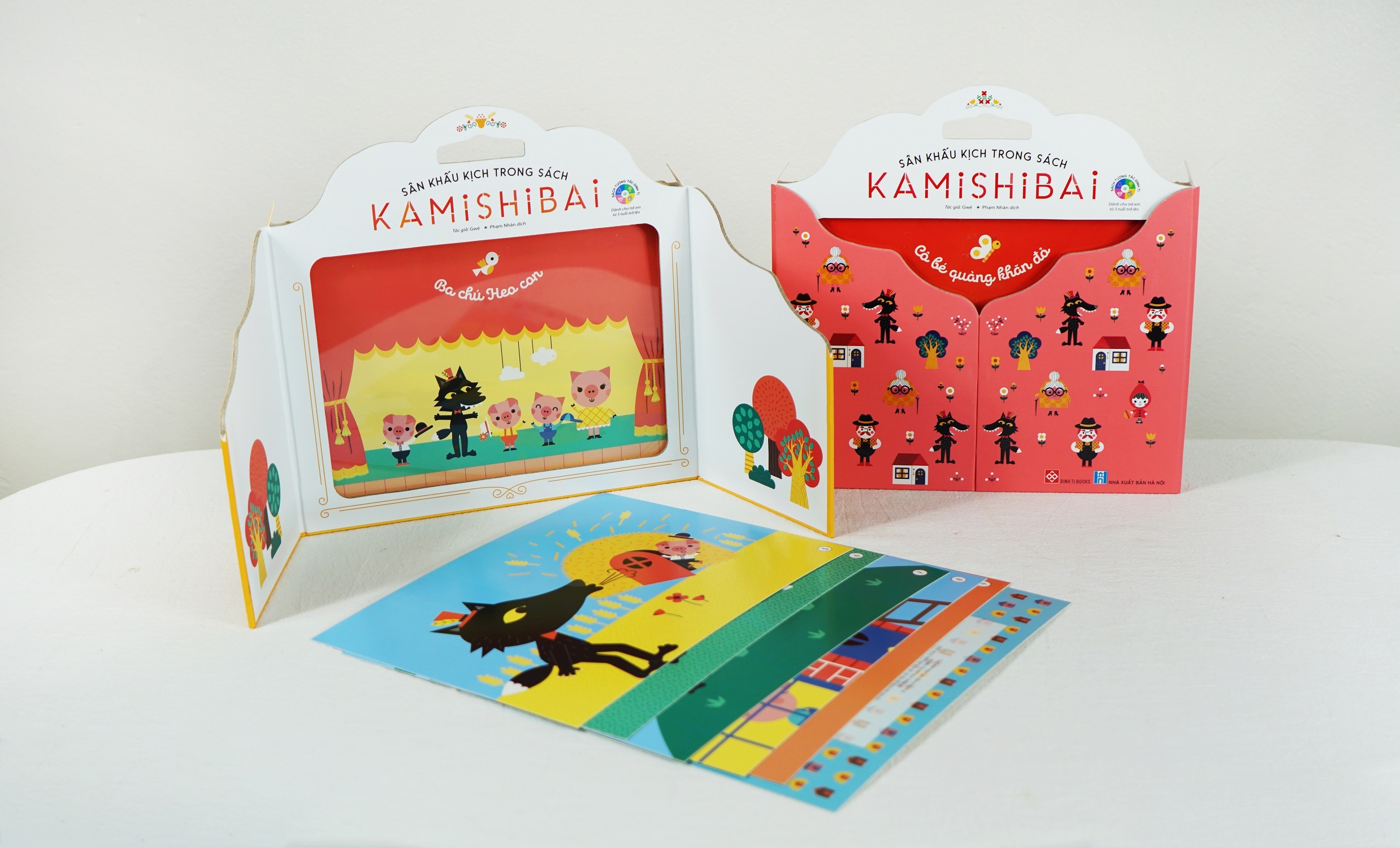 San khau kich trong sach Kamishibai hinh anh
