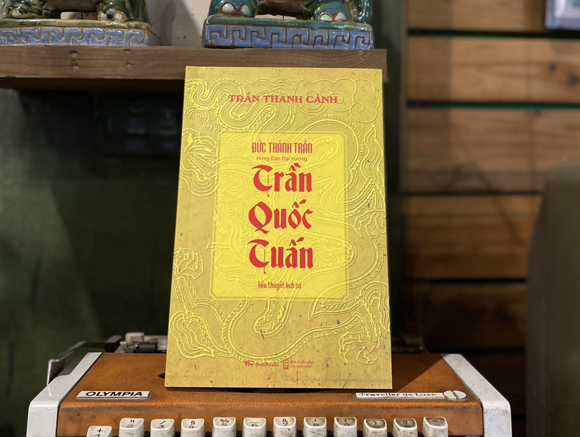 Tieu thuyet lich su anh 1