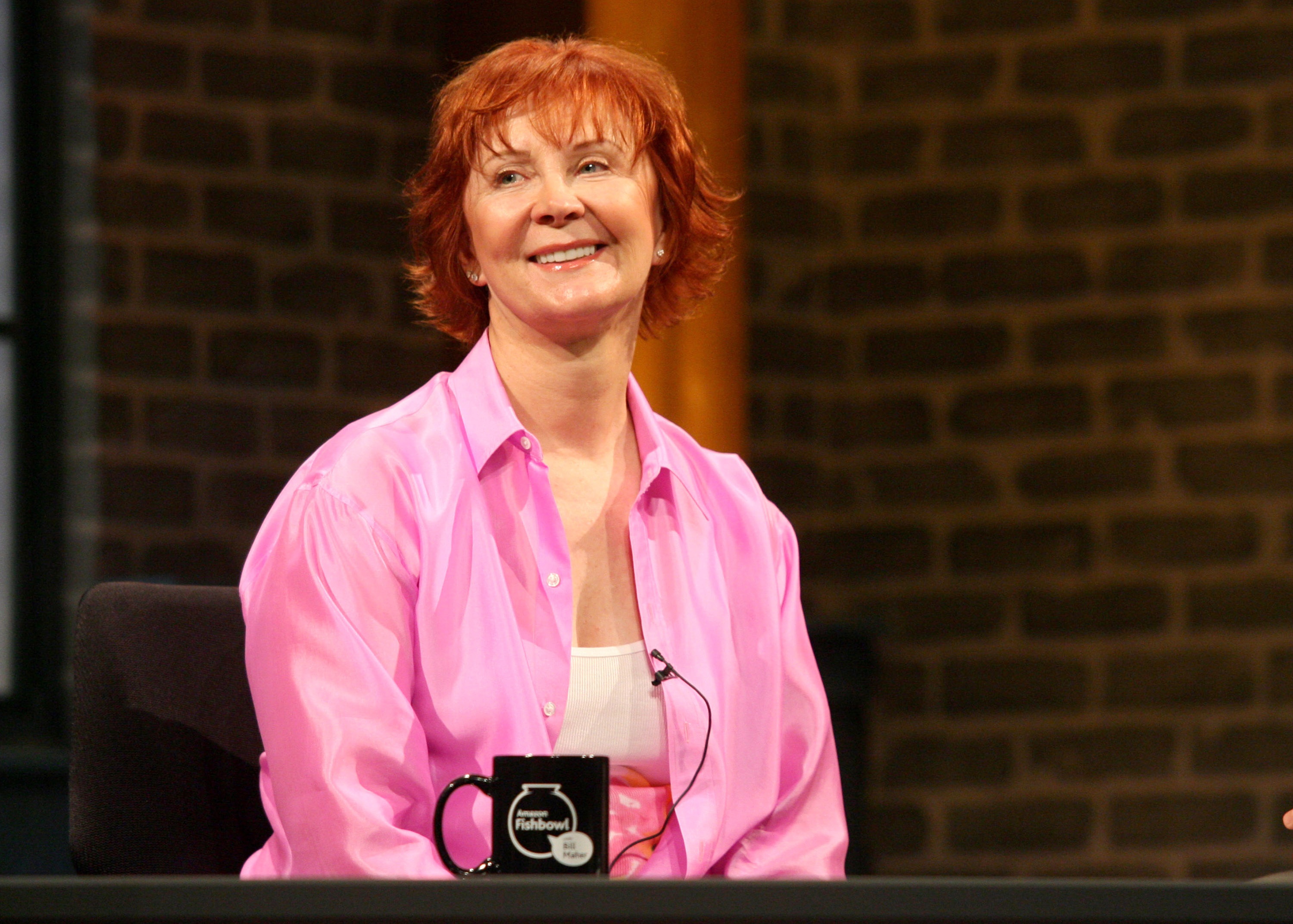 Nha van nu giau nhat anh 2