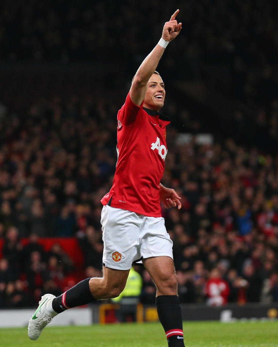 Chicharito - kep phu xuat sac cua bong da the gioi hinh anh