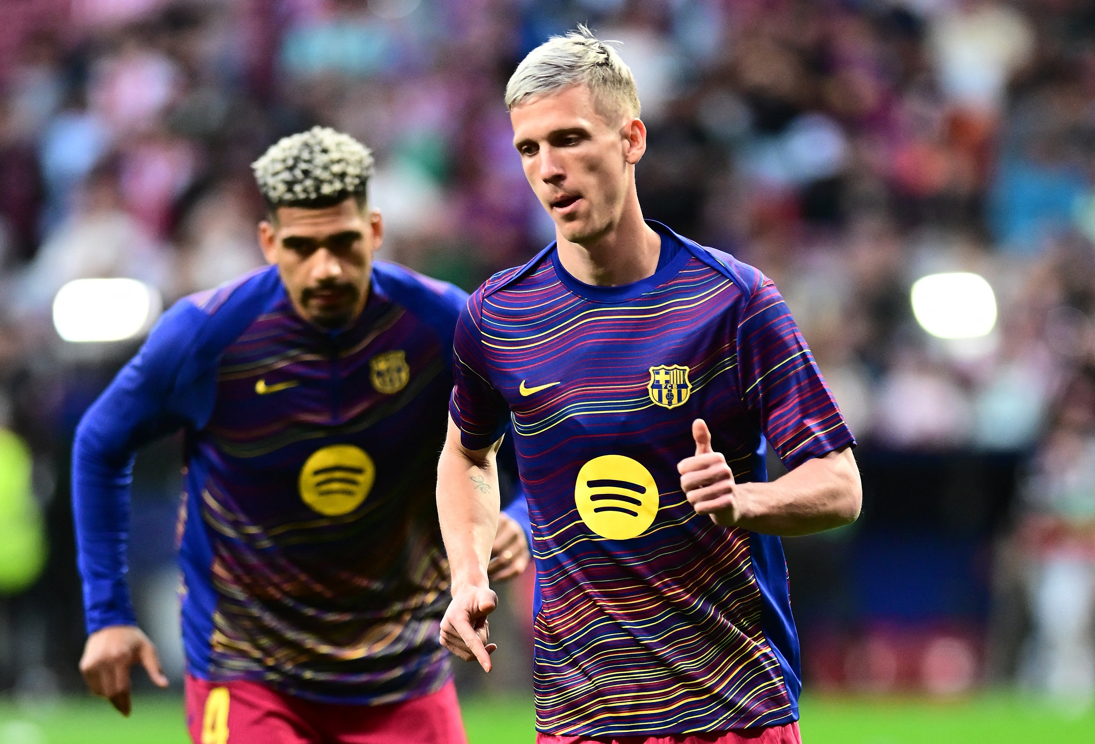 Dani Olmo,  Barcelona anh 1