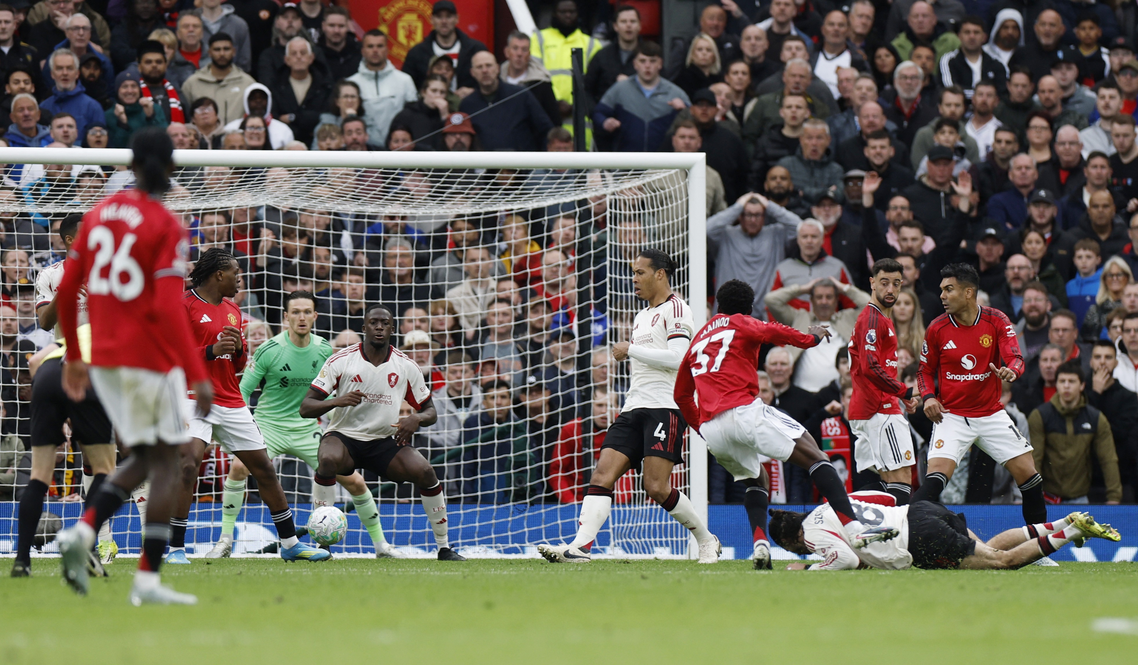 Mainoo that su la tuong lai cua Manchester United hinh anh