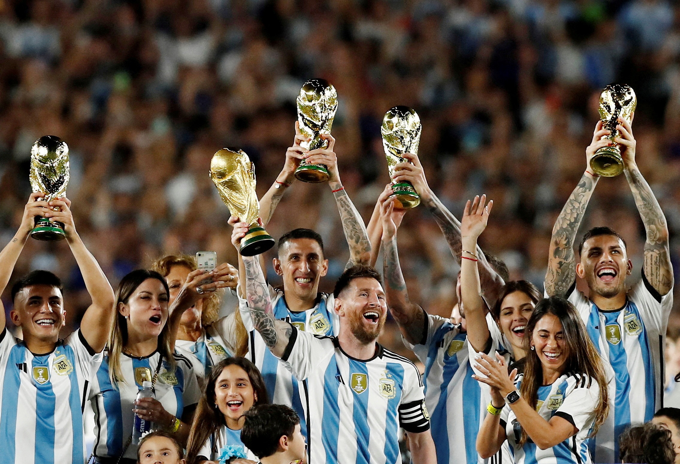 Nhin lai nhan su tuyen giua Argentina, nguoi ham mo co quyen ngao ngan hinh anh