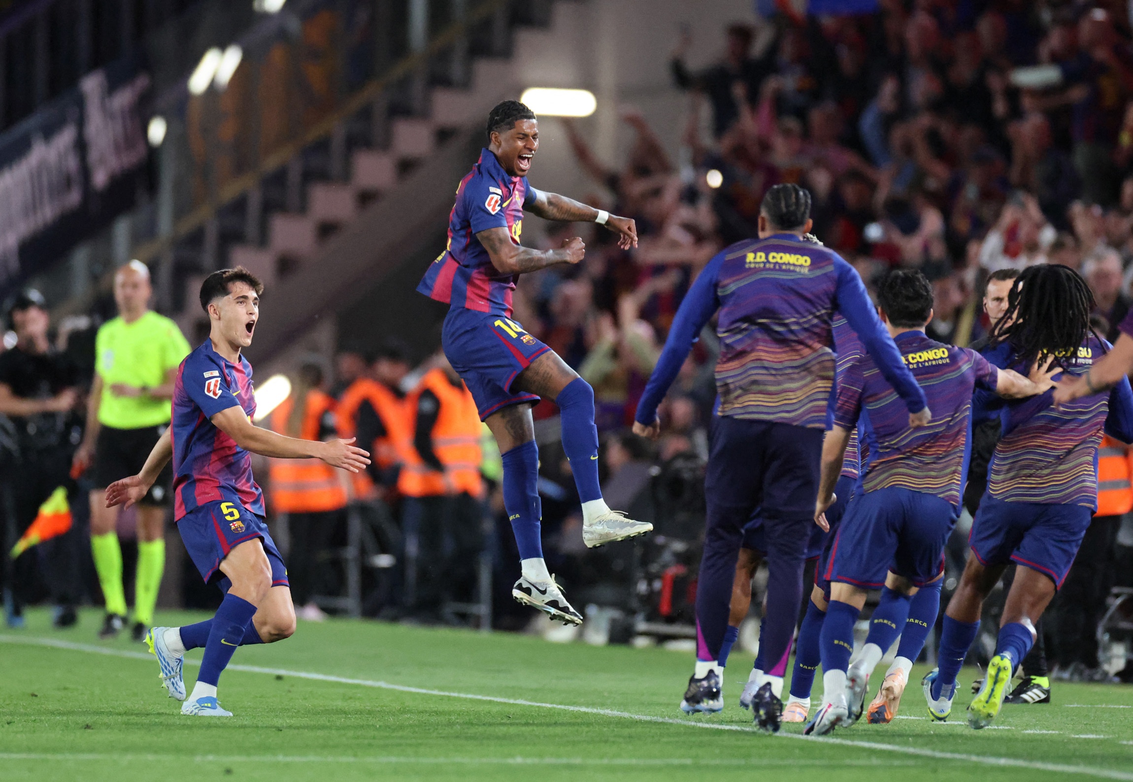 Sieu pham cua Rashford tai El Clasico hinh anh