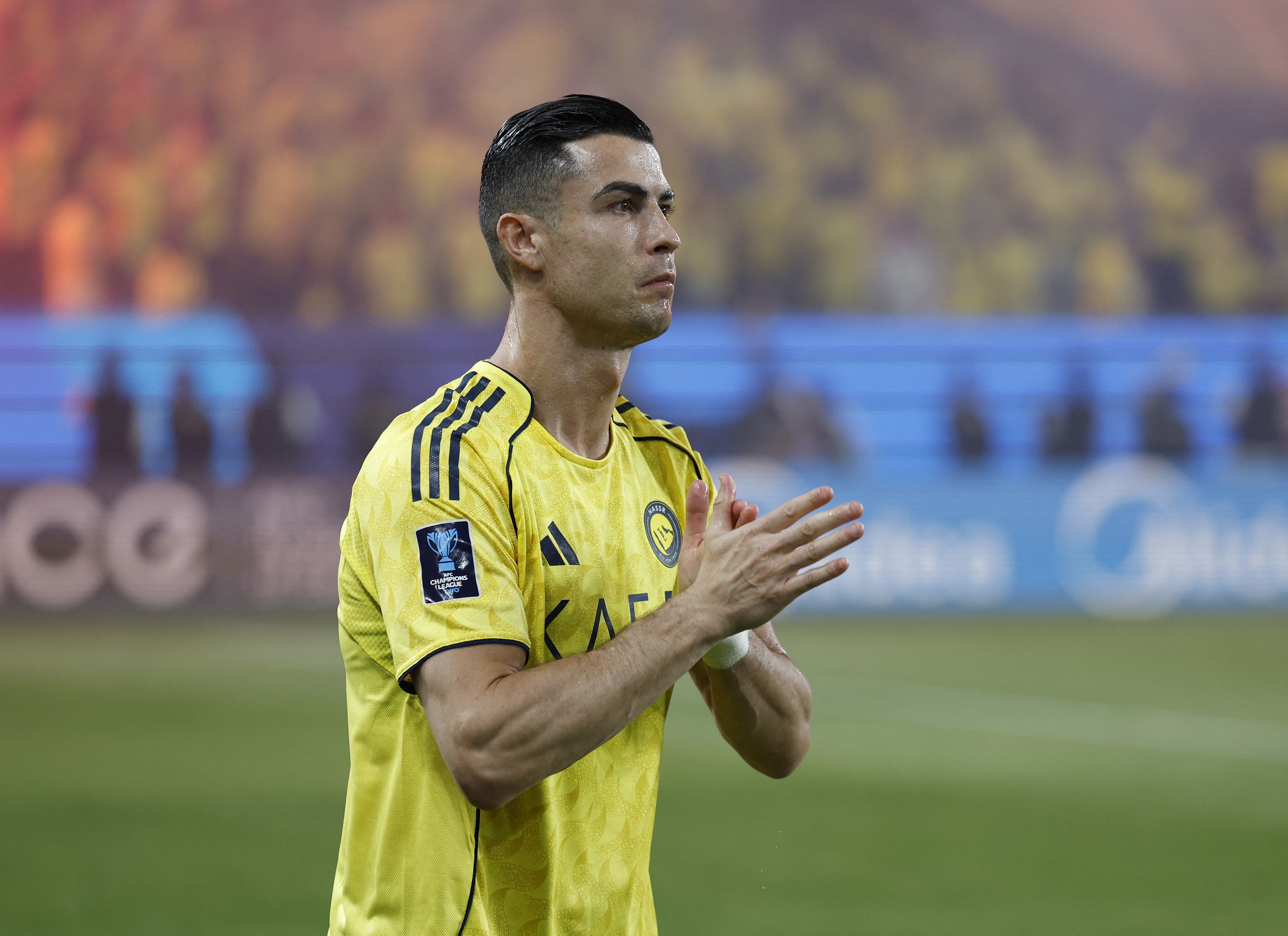 Khoanh khac buon cua Ronaldo khi tiep tuc lo hen voi danh hieu hinh anh