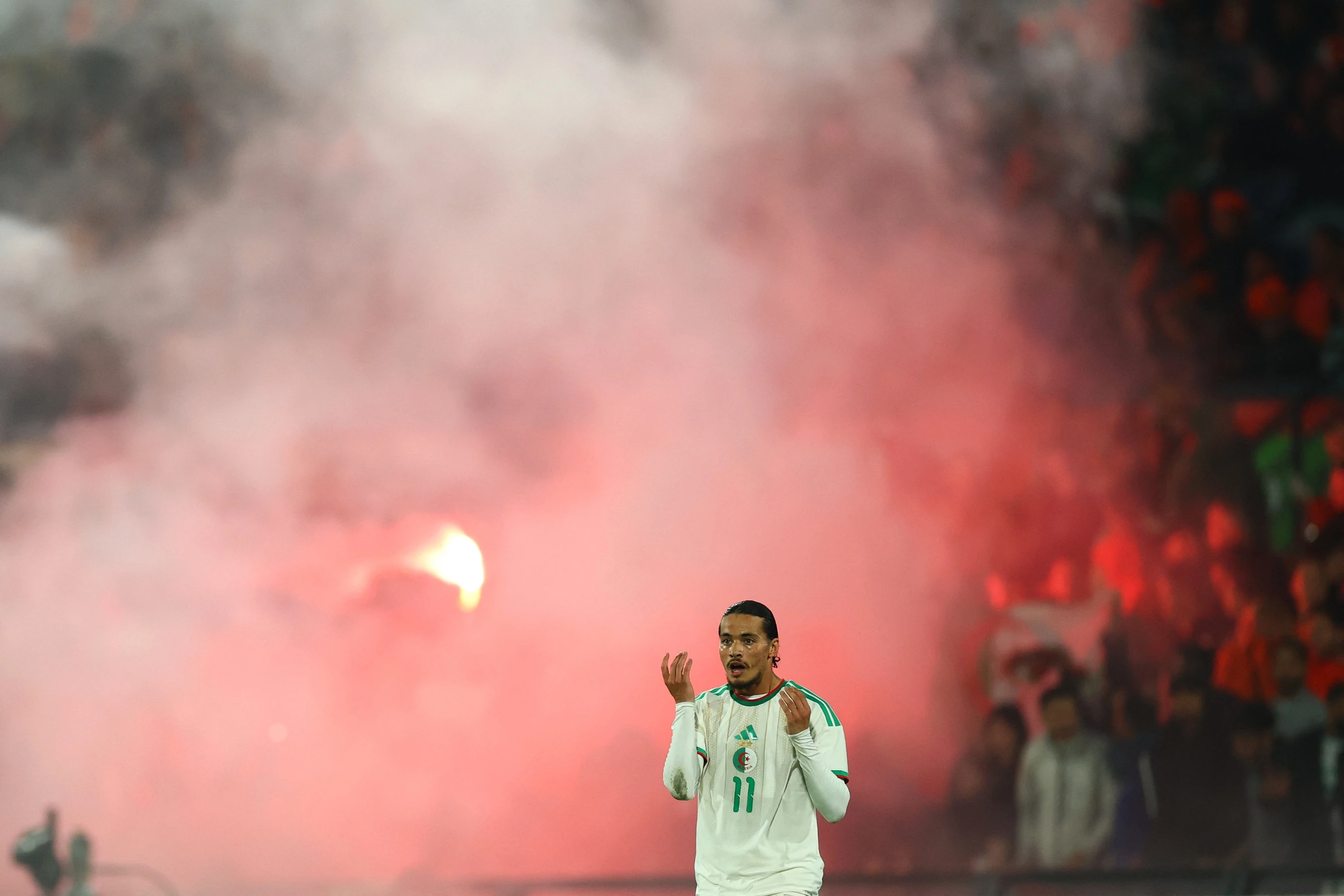 Algeria tao nen dia chan truoc them World Cup 2026 hinh anh
