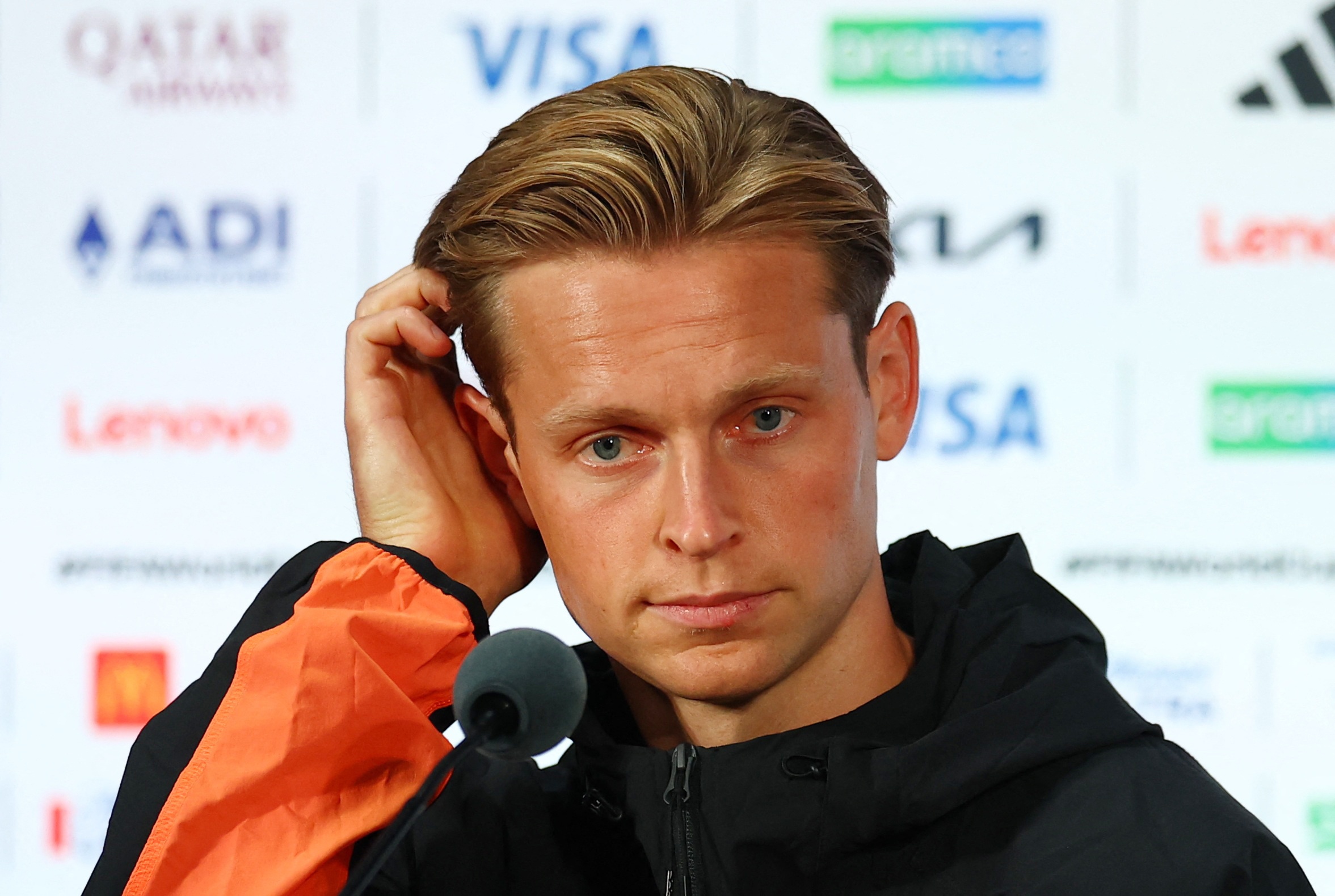 De Jong van noi Ha Lan 'tot' khi bi Nhat cam hoa hinh anh