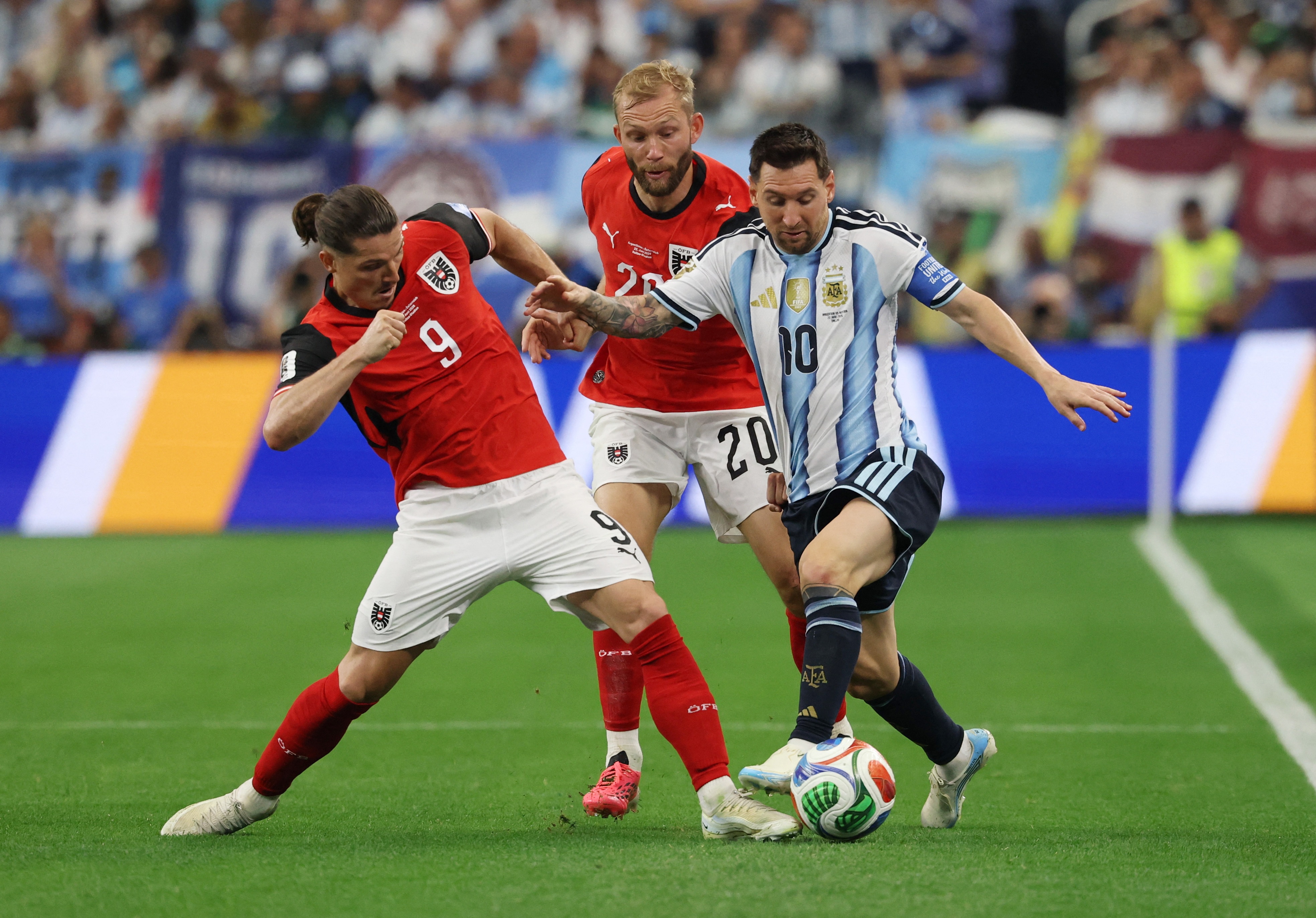 Messi,  World Cup anh 8