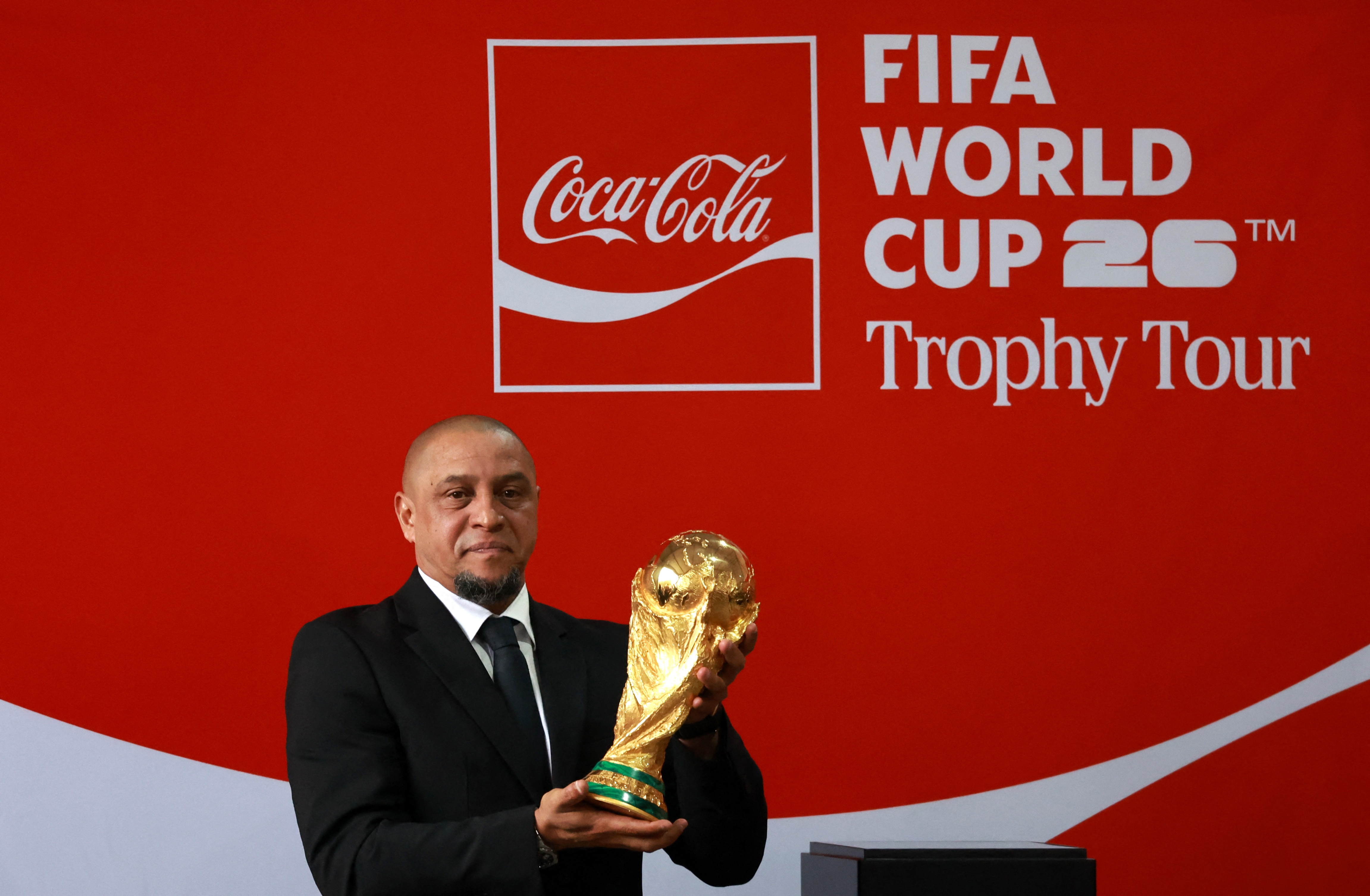 Roberto Carlos cham ai la so mot the gioi? hinh anh