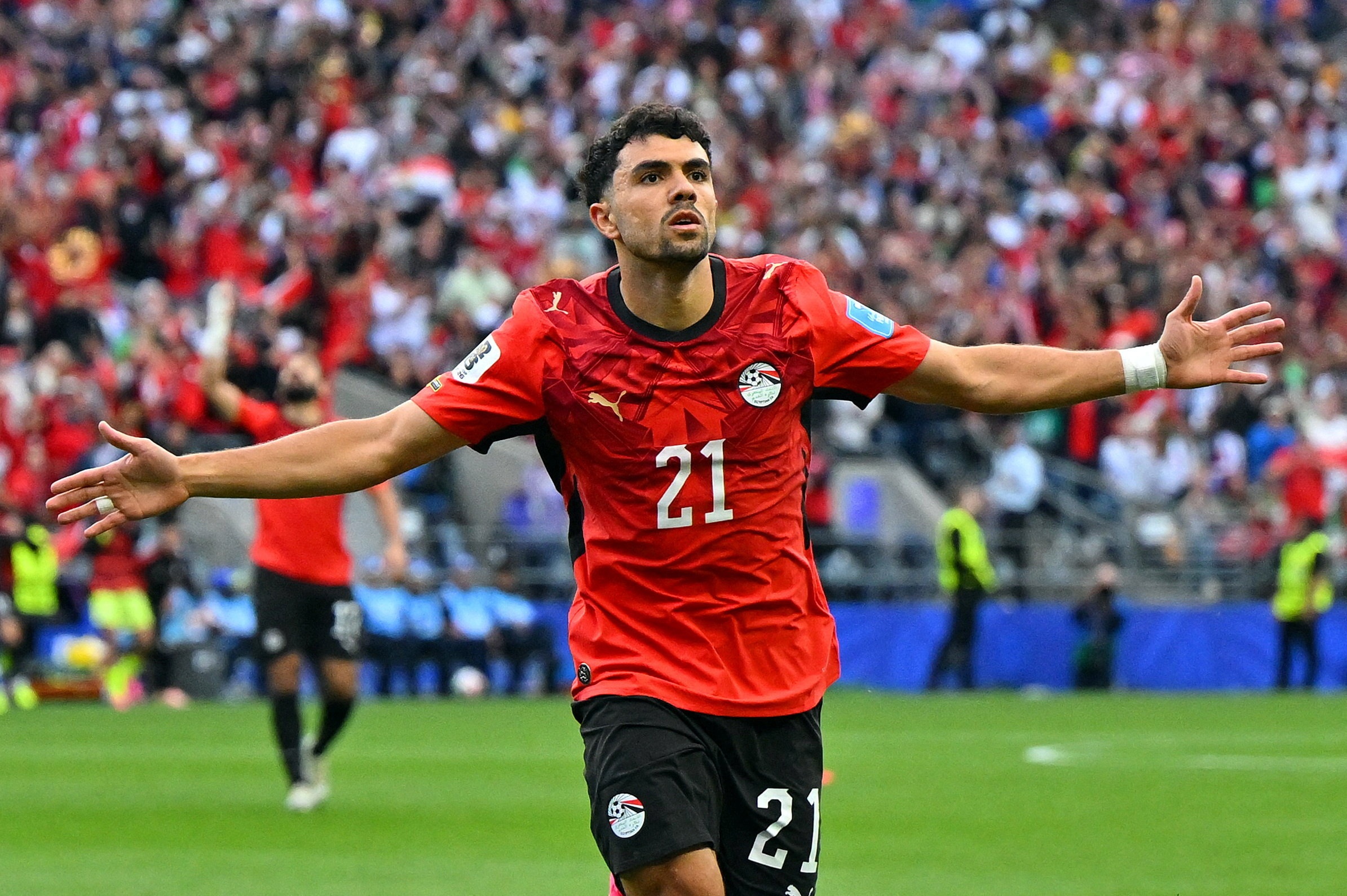 Video Ai Cap mo ty so 1-0 truoc Iran hinh anh