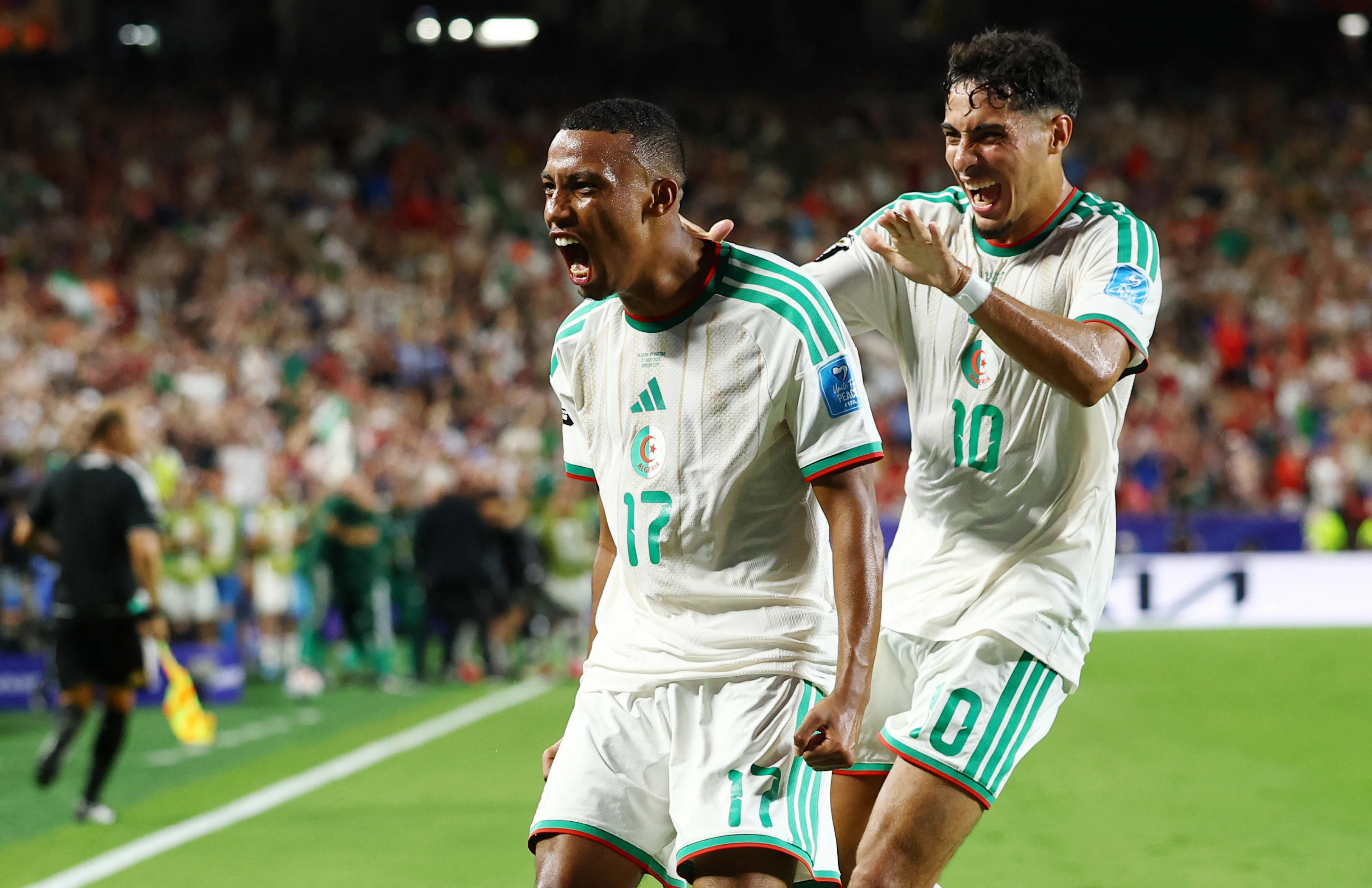 Algeria go hoa 1-1 truoc Ao hinh anh