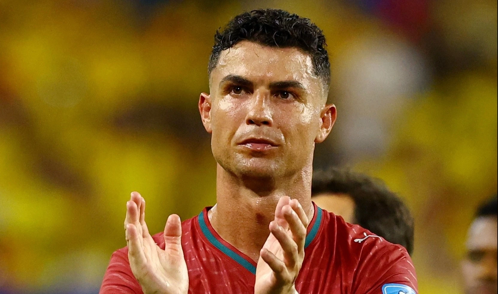 Khoanh khac am ap cua Ronaldo hinh anh