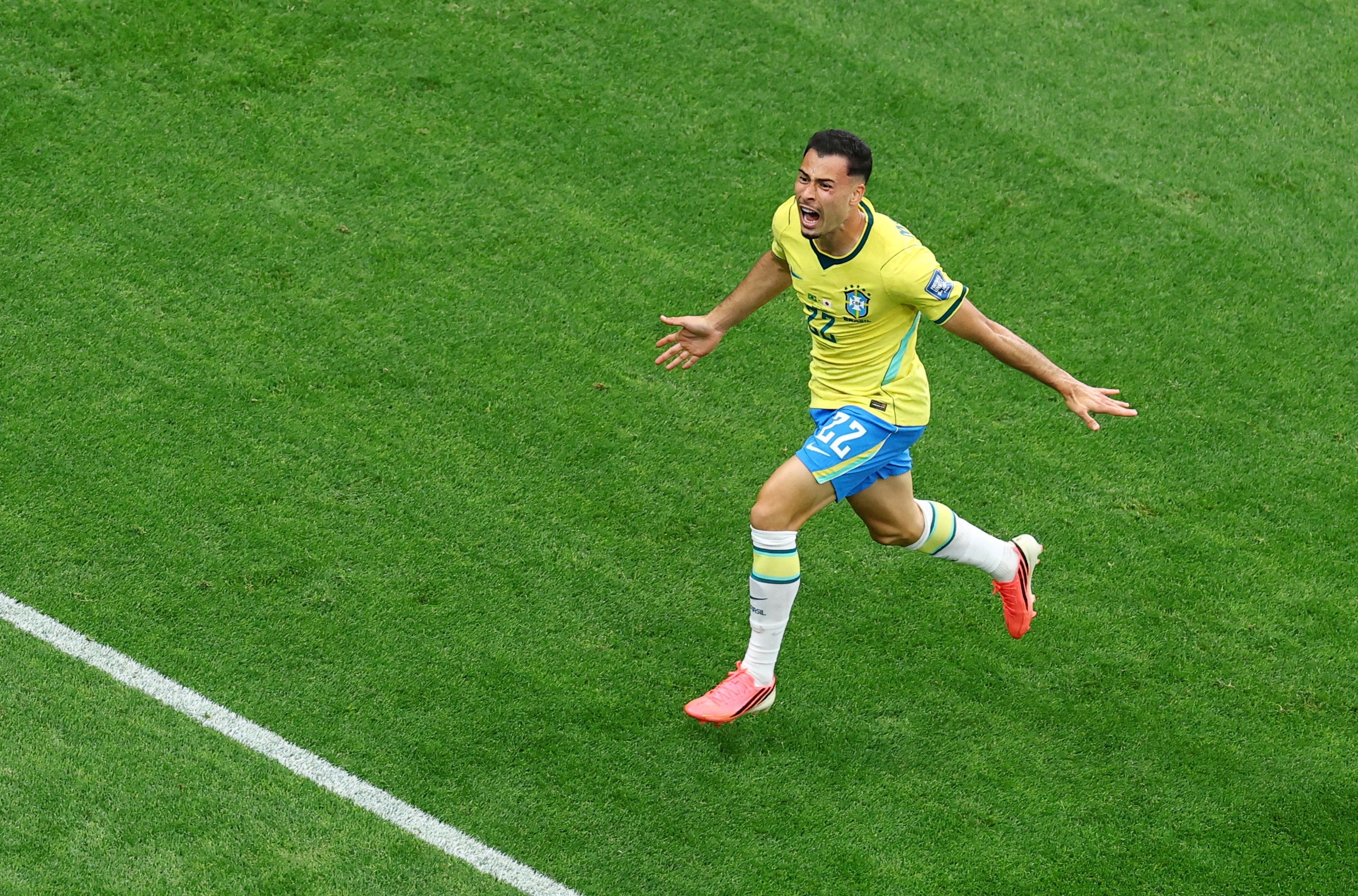 Brazil an dinh chien thang 2-1 truoc Nhat Ban hinh anh