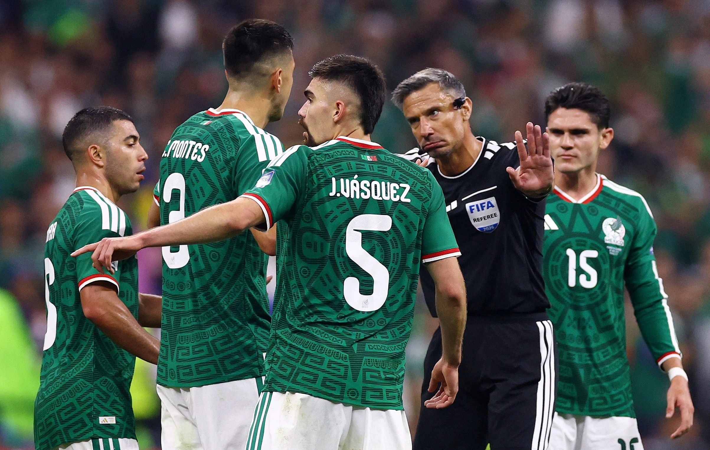 Khoảnh khắc vỡ òa của trọng tài chung kết World Cup 2026