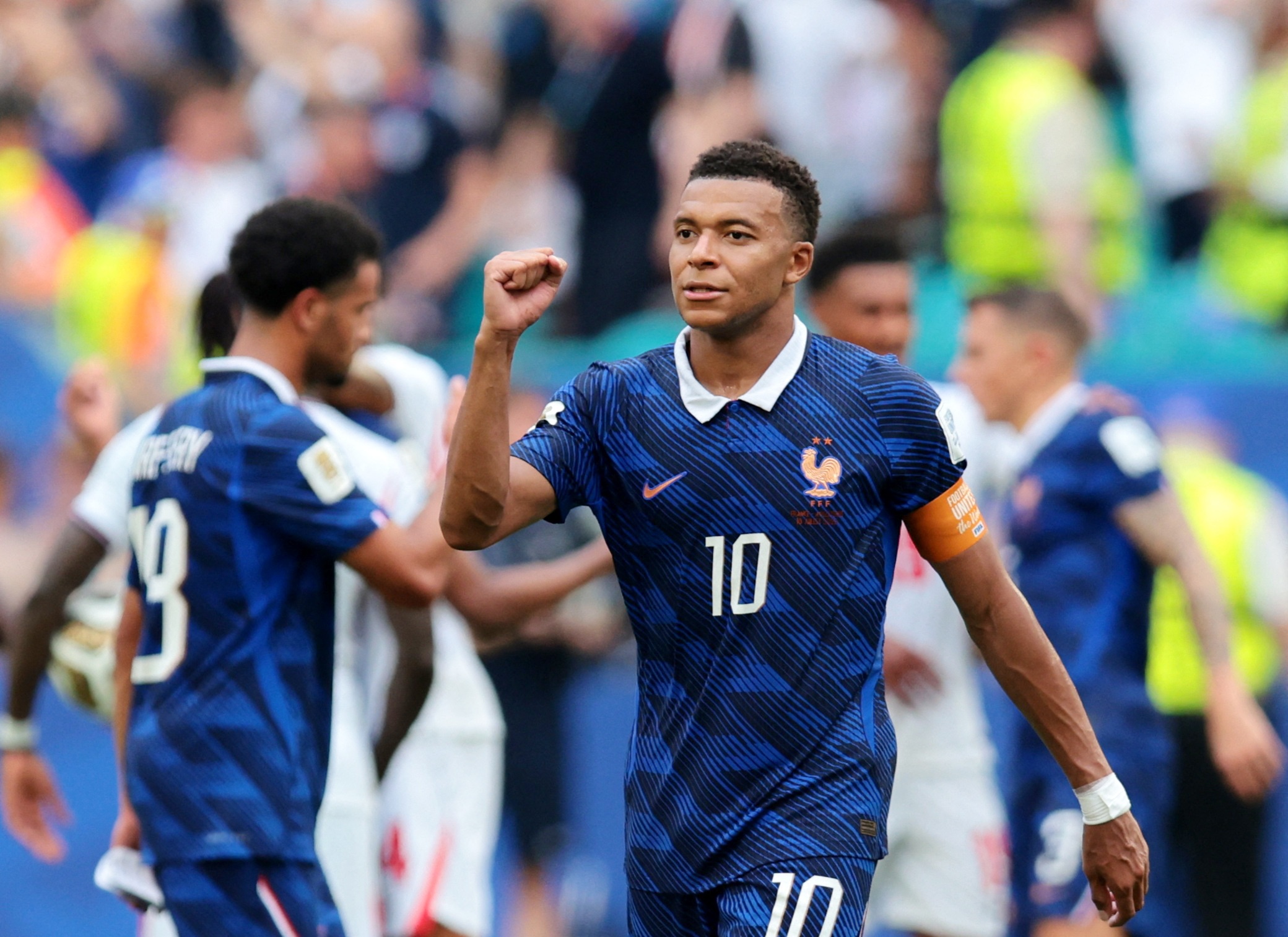 Mbappe: 'Toi tha khong giu ky luc World Cup de duoc da chung ket' hinh anh