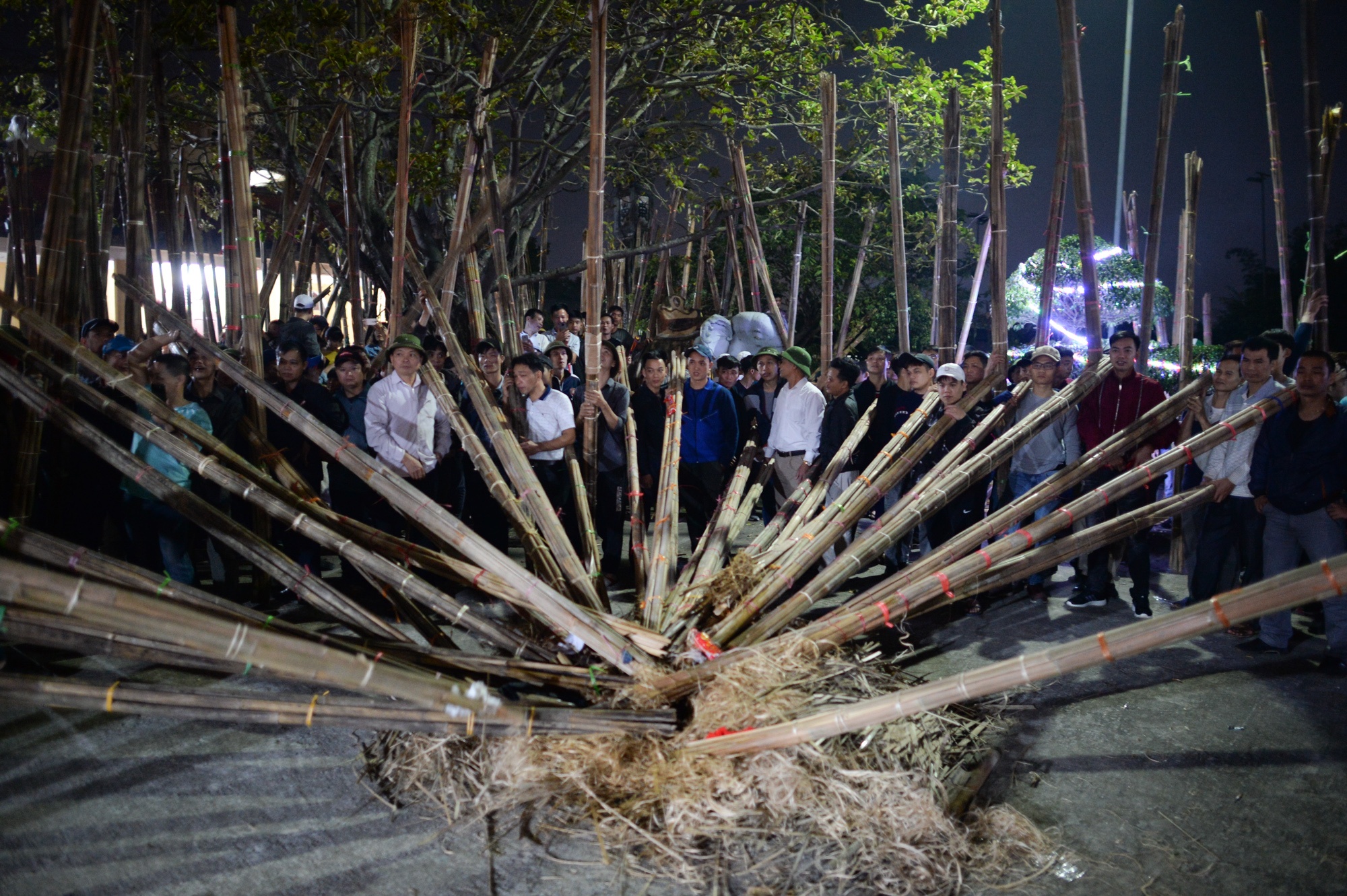 Lay lua giao thua o La Xuyen anh 3