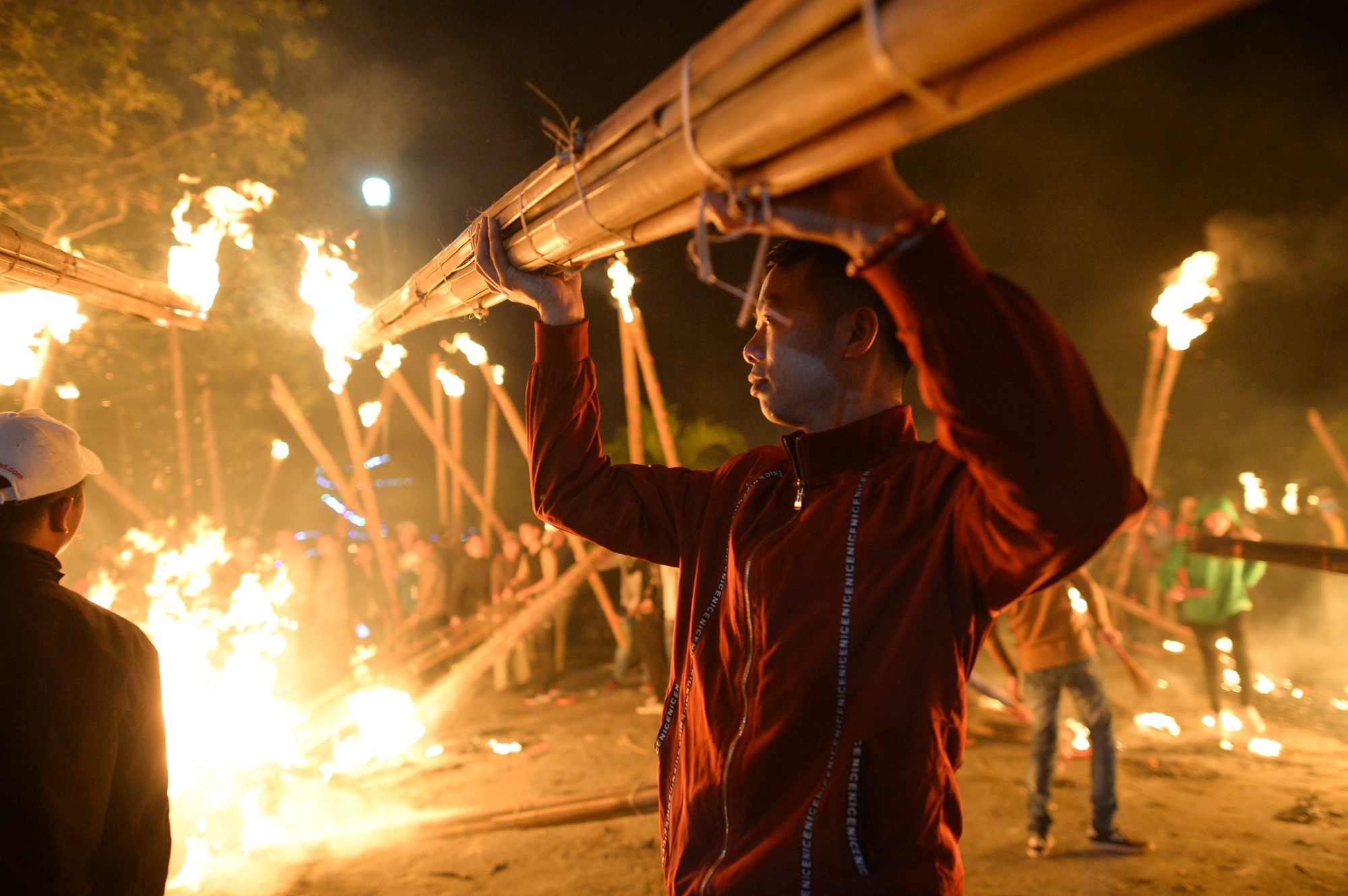 Lay lua giao thua o La Xuyen anh 6