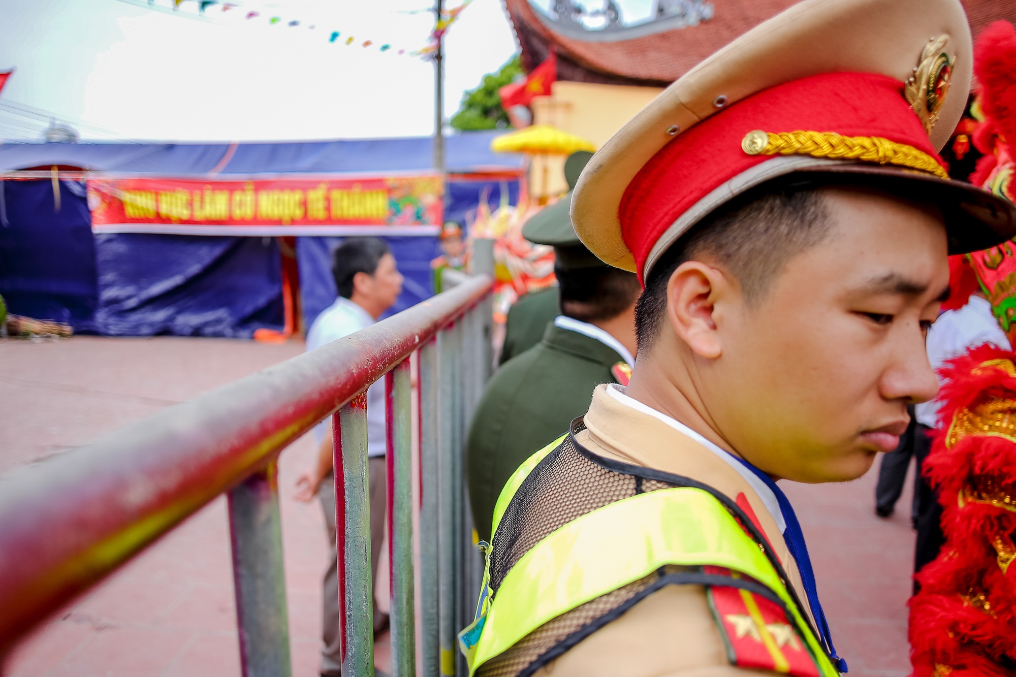 Chen lon lang Nem Thuong Bac Ninh anh 10