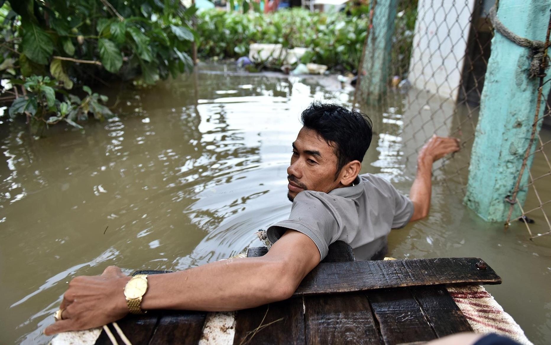 Cuoc song noi nuoc ngap toi co o trung tam Phu Quoc hinh anh