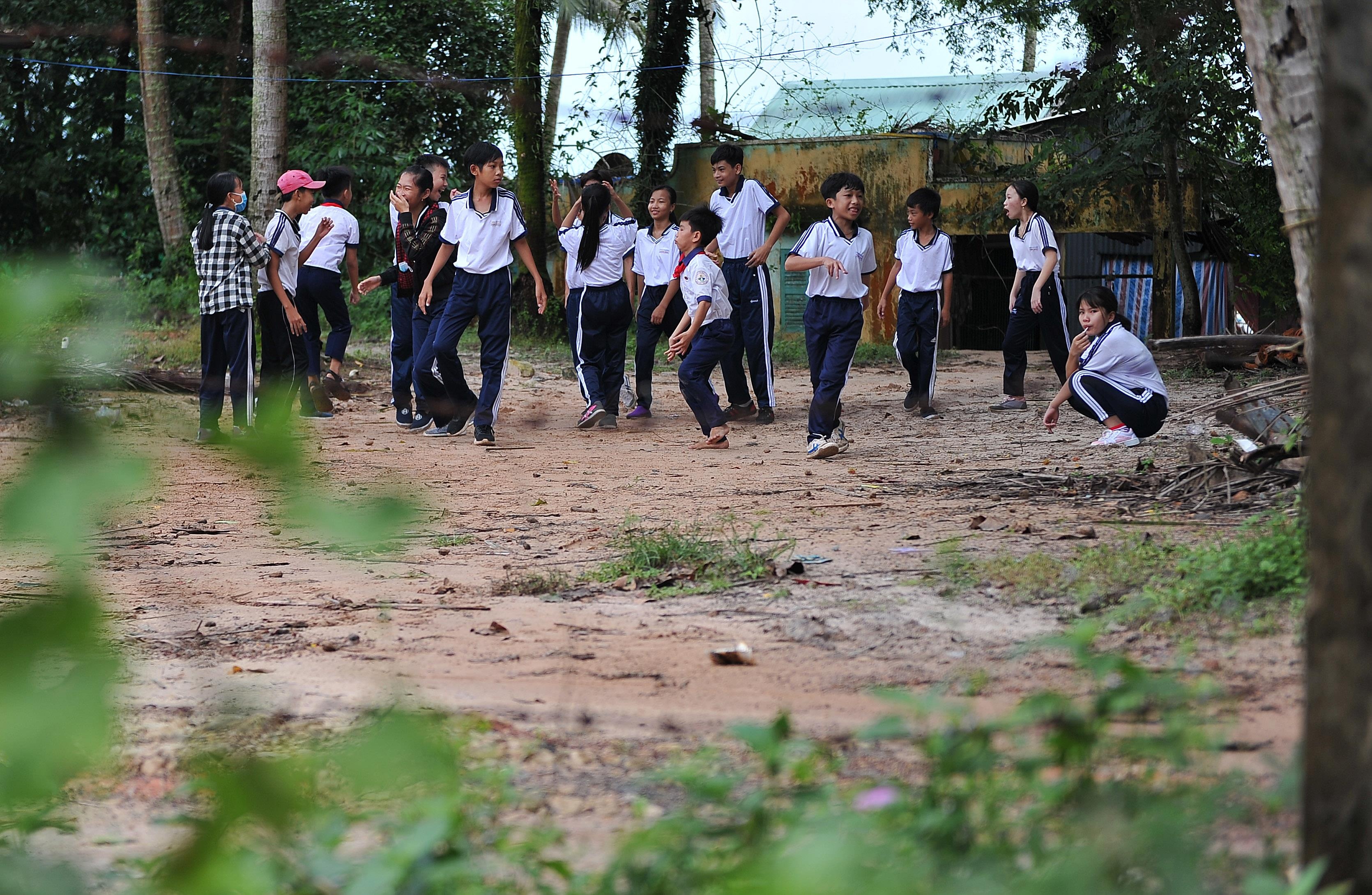 Khai giang nam hoc moi o Phu Quoc anh 10