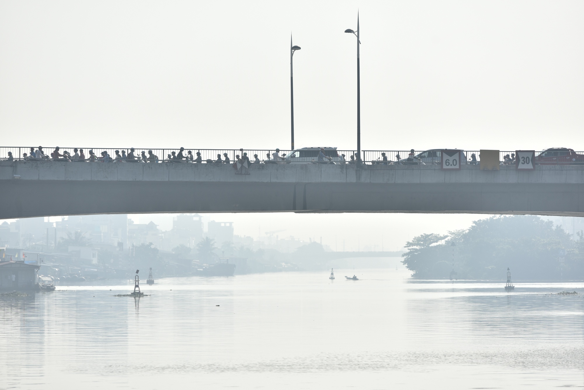 O nhiem khong khi o Sai Gon anh 10