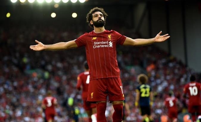 Salah tren duong vuon toi dang cap Messi va Ronaldo hinh anh