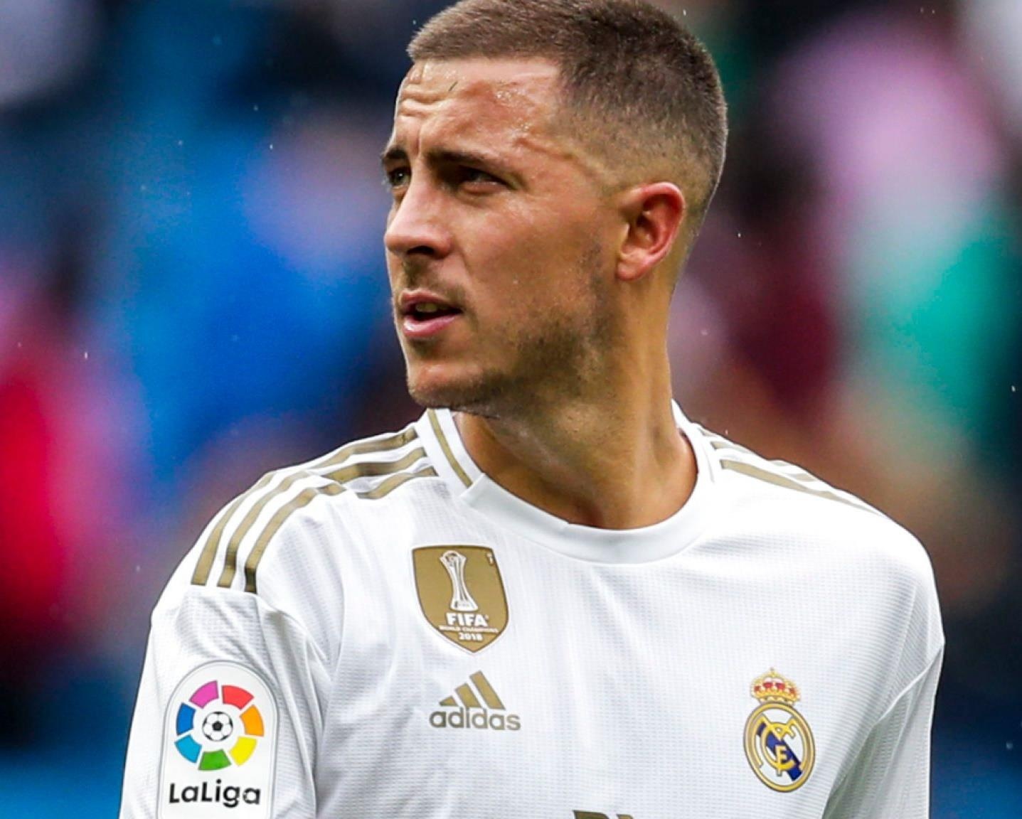 Hazard gay that vong cho cac dong doi o Real hinh anh