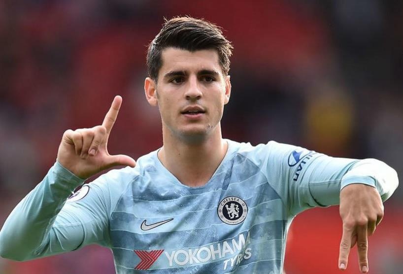 Sau Mandzukic, MU dua them Morata vao tam ngam hinh anh