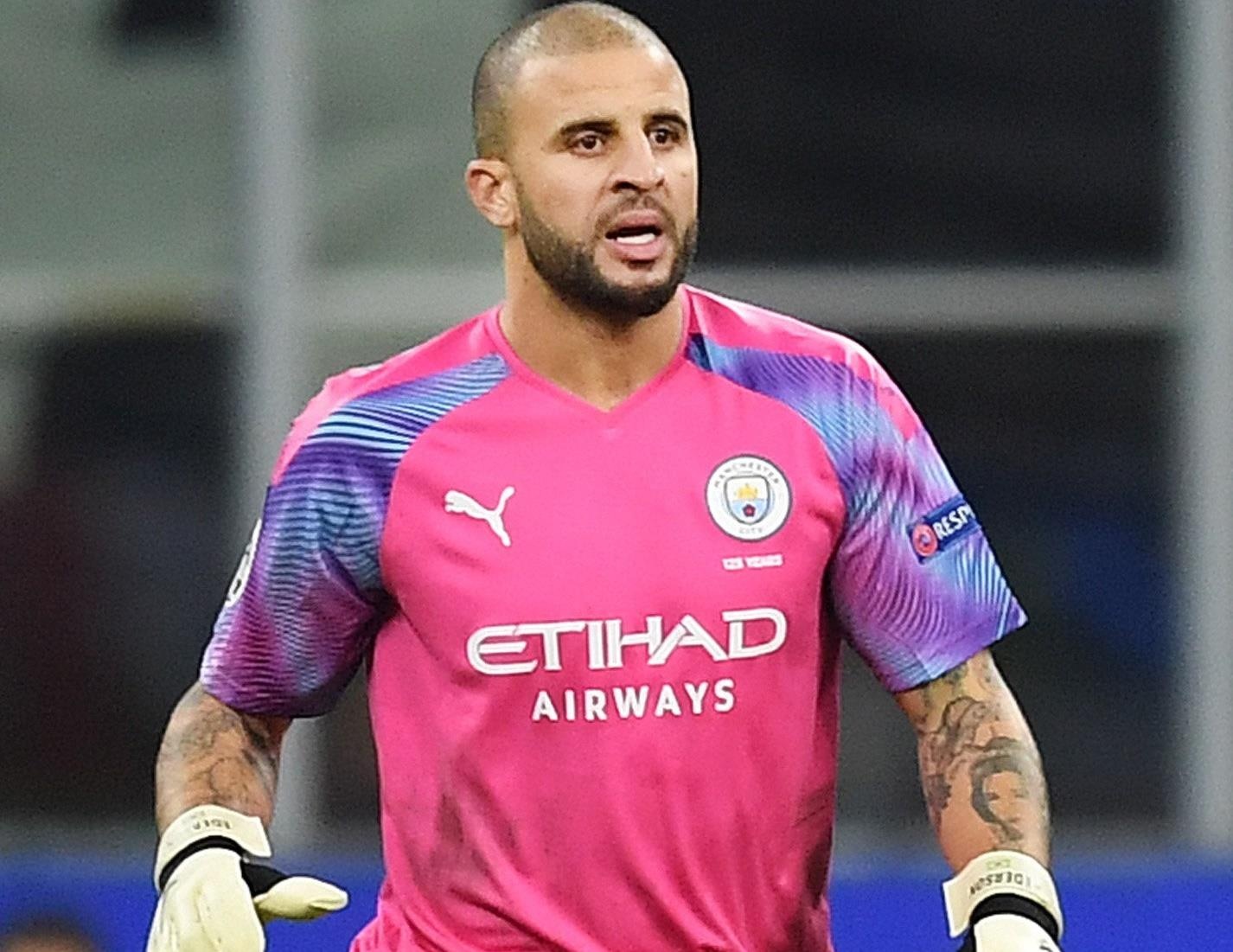 Man City tiet lo ly do Walker duoc chon lam thu mon hinh anh