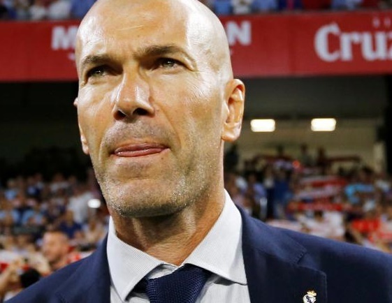 Zidane giup Real lap ky luc an tuong sau 32 nam hinh anh