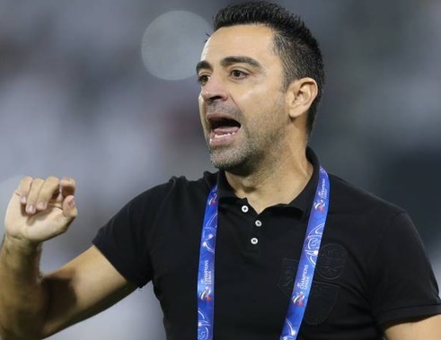 Xavi tu choi dan dat Barca hinh anh