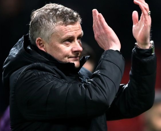 Solskjaer van chac ghe tai MU hinh anh