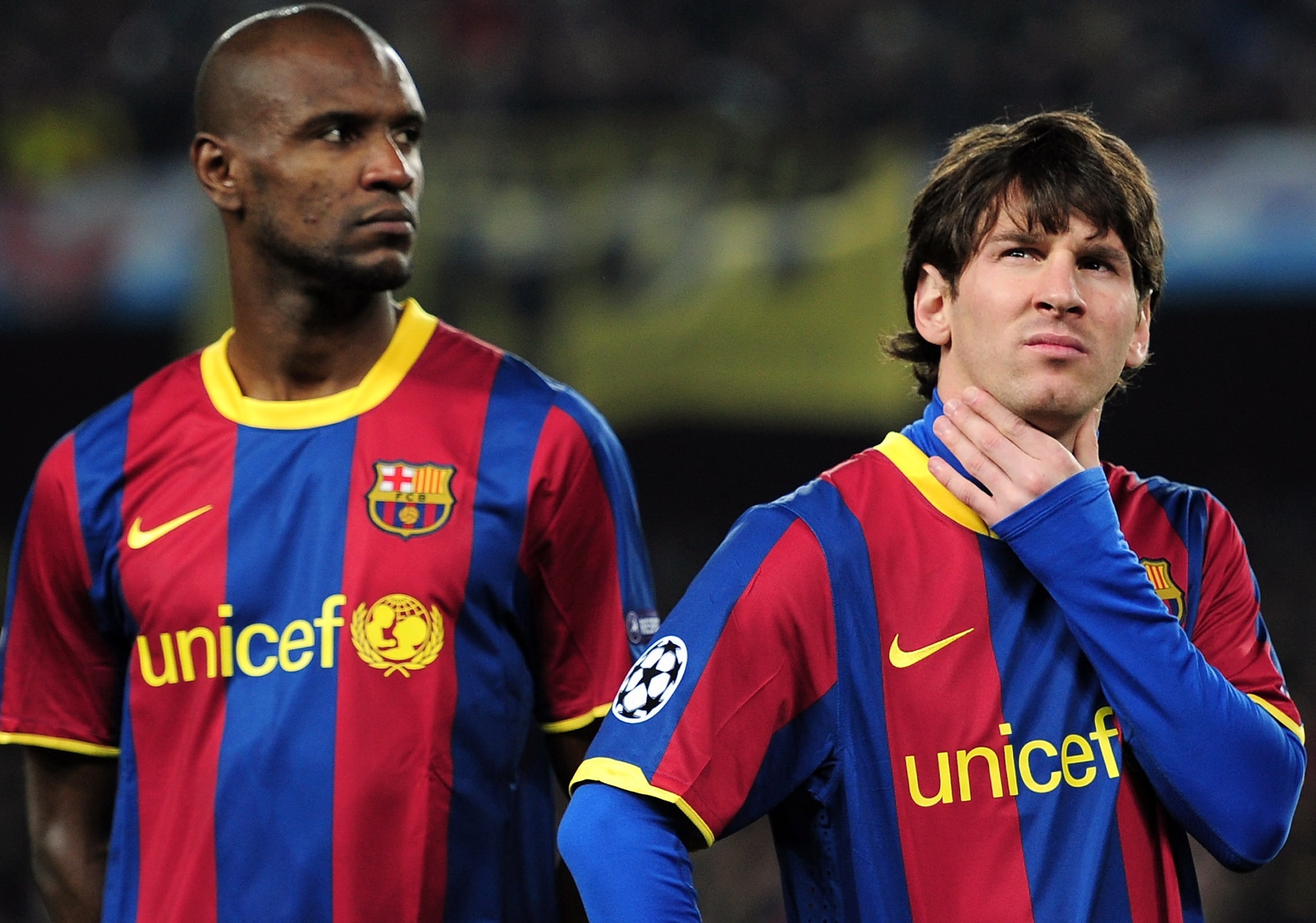 Messi muon Barca sa thai huyen thoai Abidal hinh anh