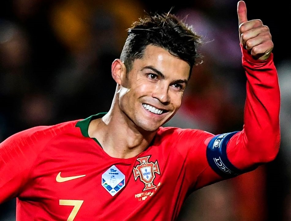 Ronaldo: 'Toi moi 25 tuoi thoi' hinh anh